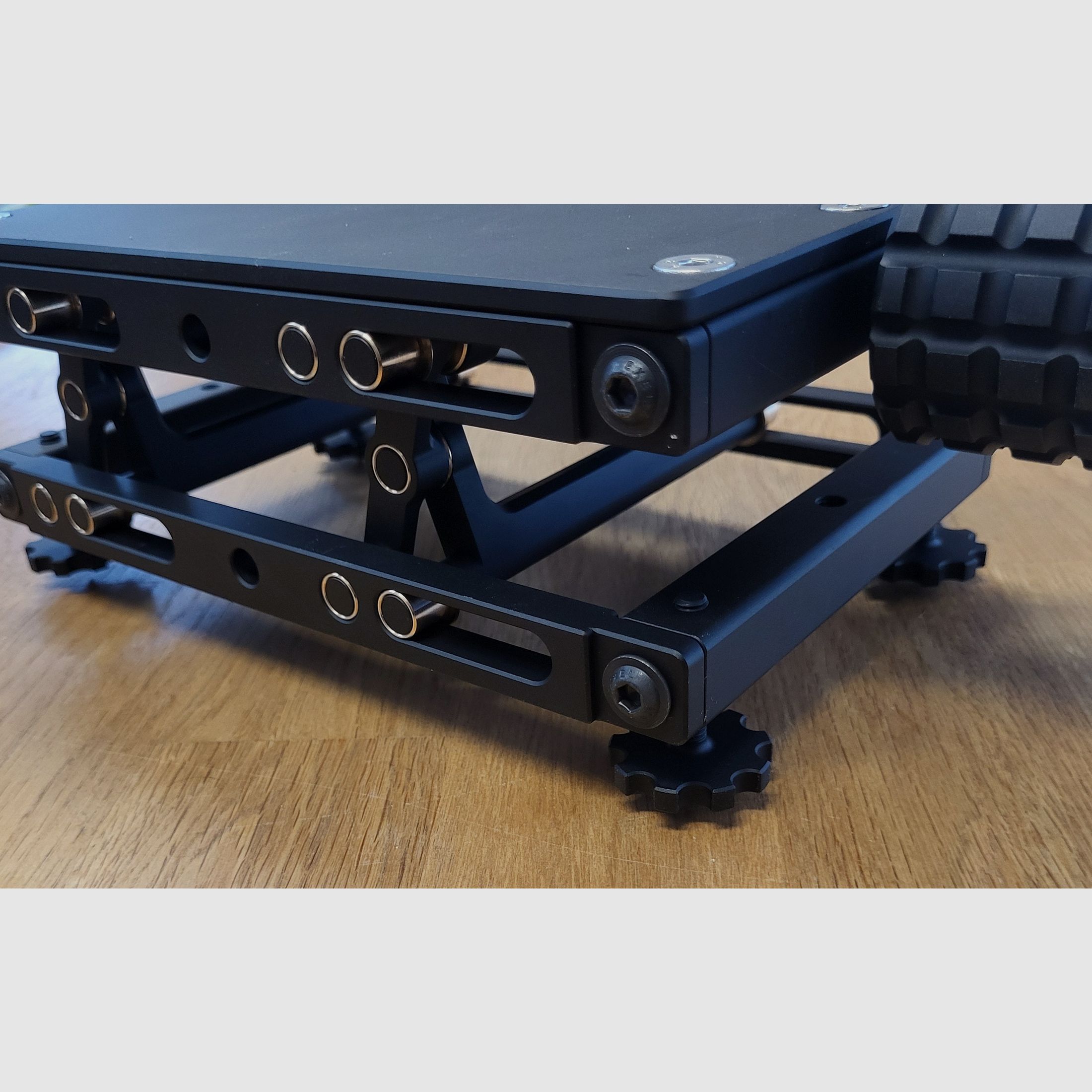 Bears Justierbarer Lifter für dein Rearbag