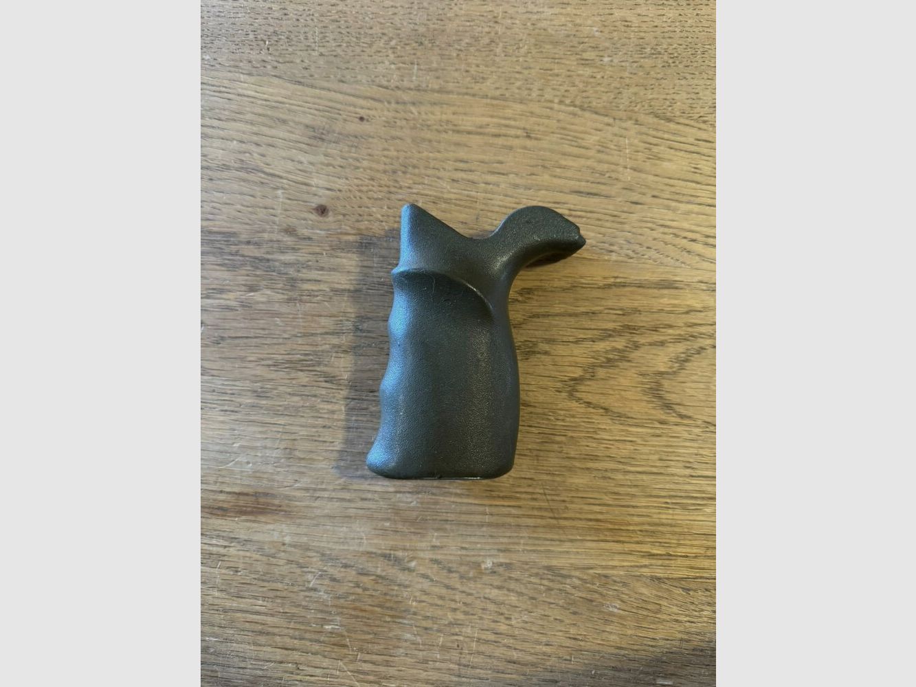 Pistoolgreep groen kunststof voor AR-15 modellen, afbeelding 1 van 2