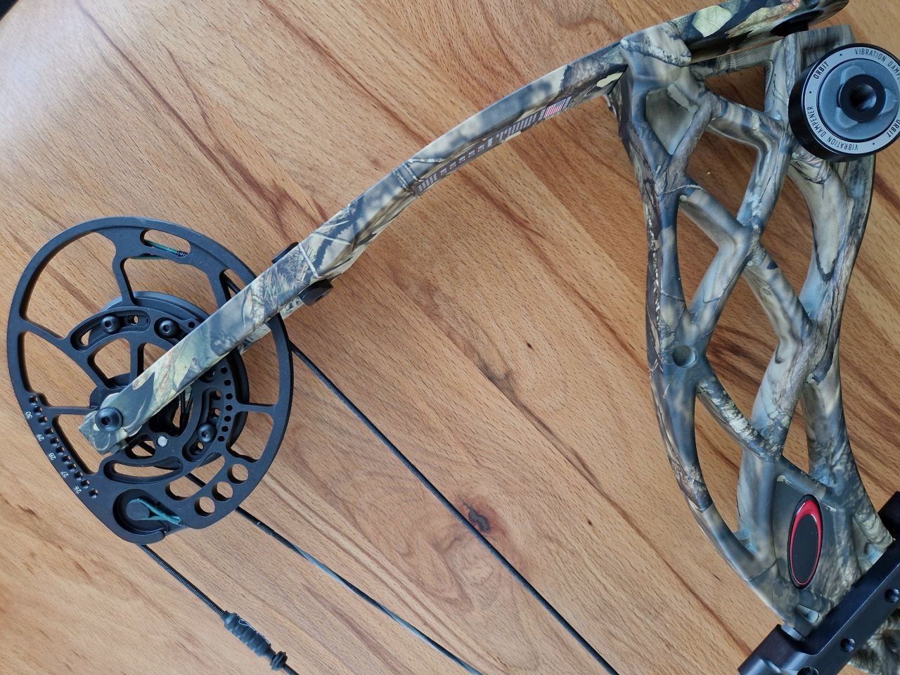 Compoundbogen Bowtech Carbon Zion