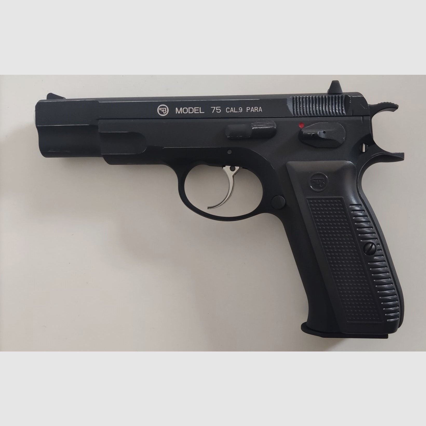  CZ 75  Gas Blow Back Airsoft Pistole