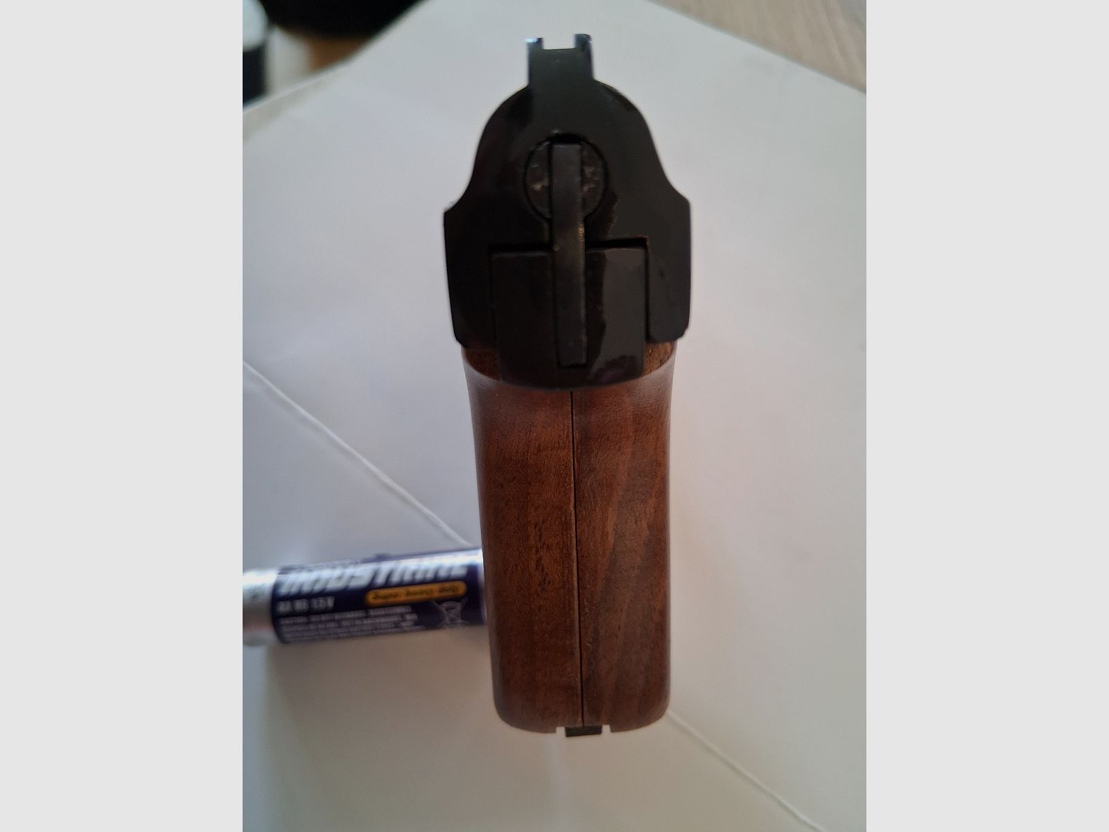 Sammler aufgepasst !!! HS Mod. 5A "G" Holzgriffschalen, Ersatzmagazin, TOP Zustand, ungeschossen