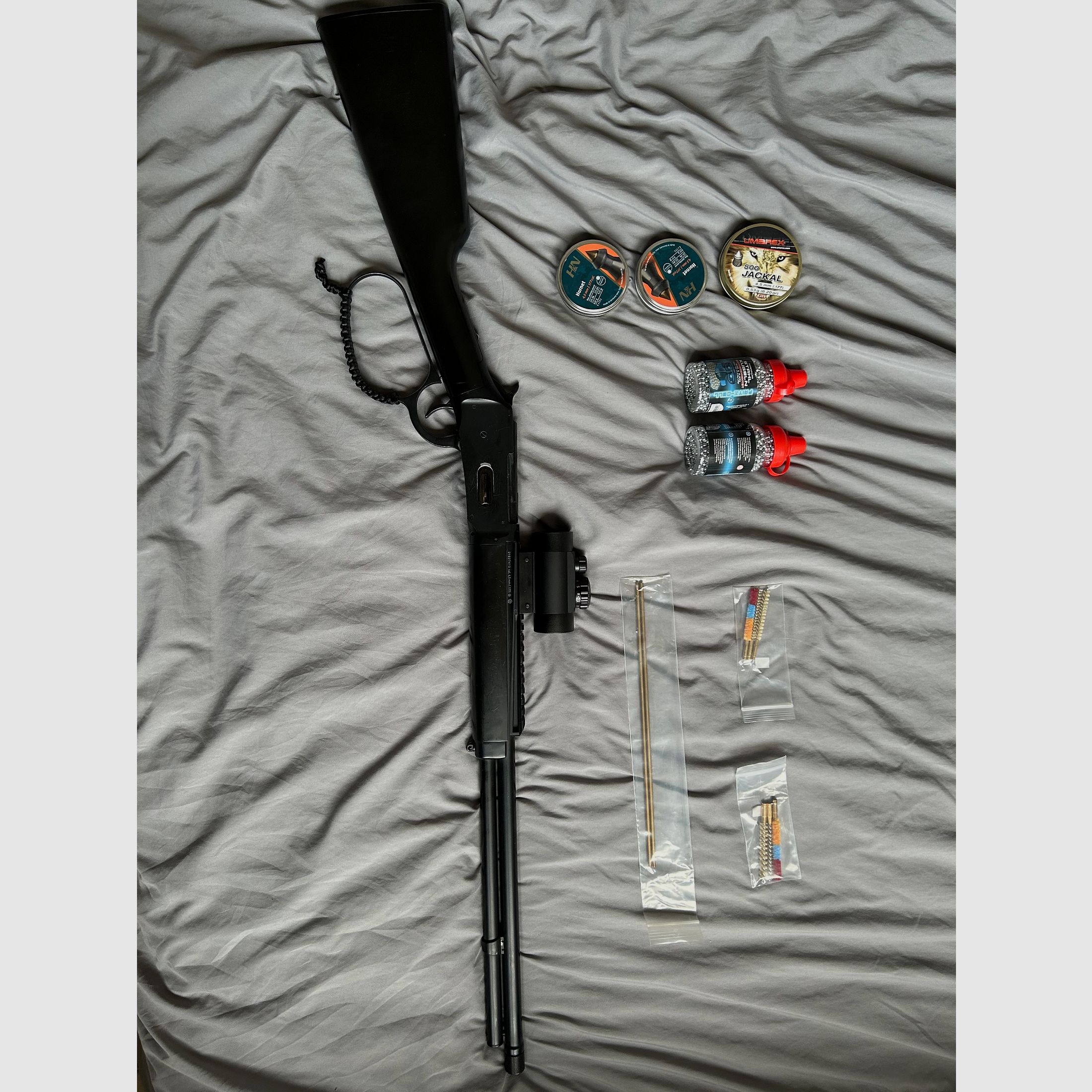 Legends Cowboy Rifle Renegade + Red Dot und Zubehör