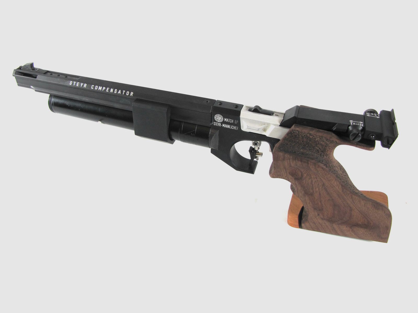 Match-Luftpistole Steyr LP 1 CO2