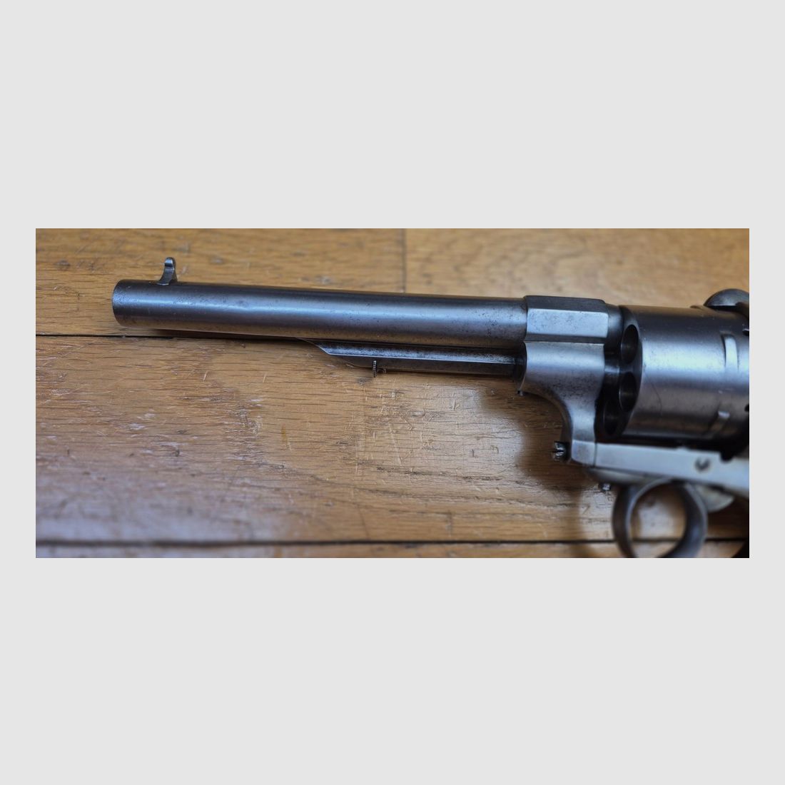 Schöner Revolver Typ Lefaucheux — Belgische Qualitätsfertigung — Kal. 12 mm broche — Großes Modell — Monomatrikulation — Marineanker — Sehr gute Mechanik und exzellenter Lauf – Sehr gutes Stück in TBE/TBE+, Bild 26 von 27