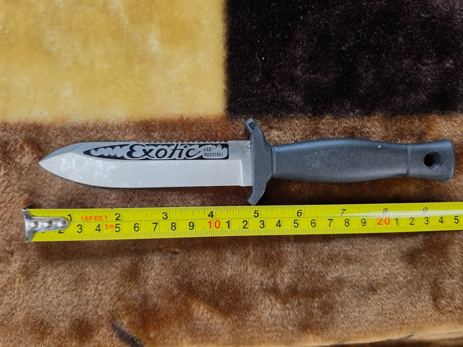 Exotic FES Rostfrei Feststehendes Taucher- & Outdoormesser mit Teilsägeschliff, Bild 1 von 4