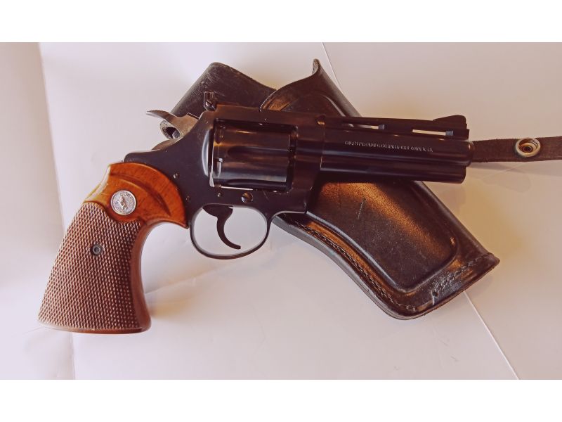Revolver Colt Diamondback .38Special
