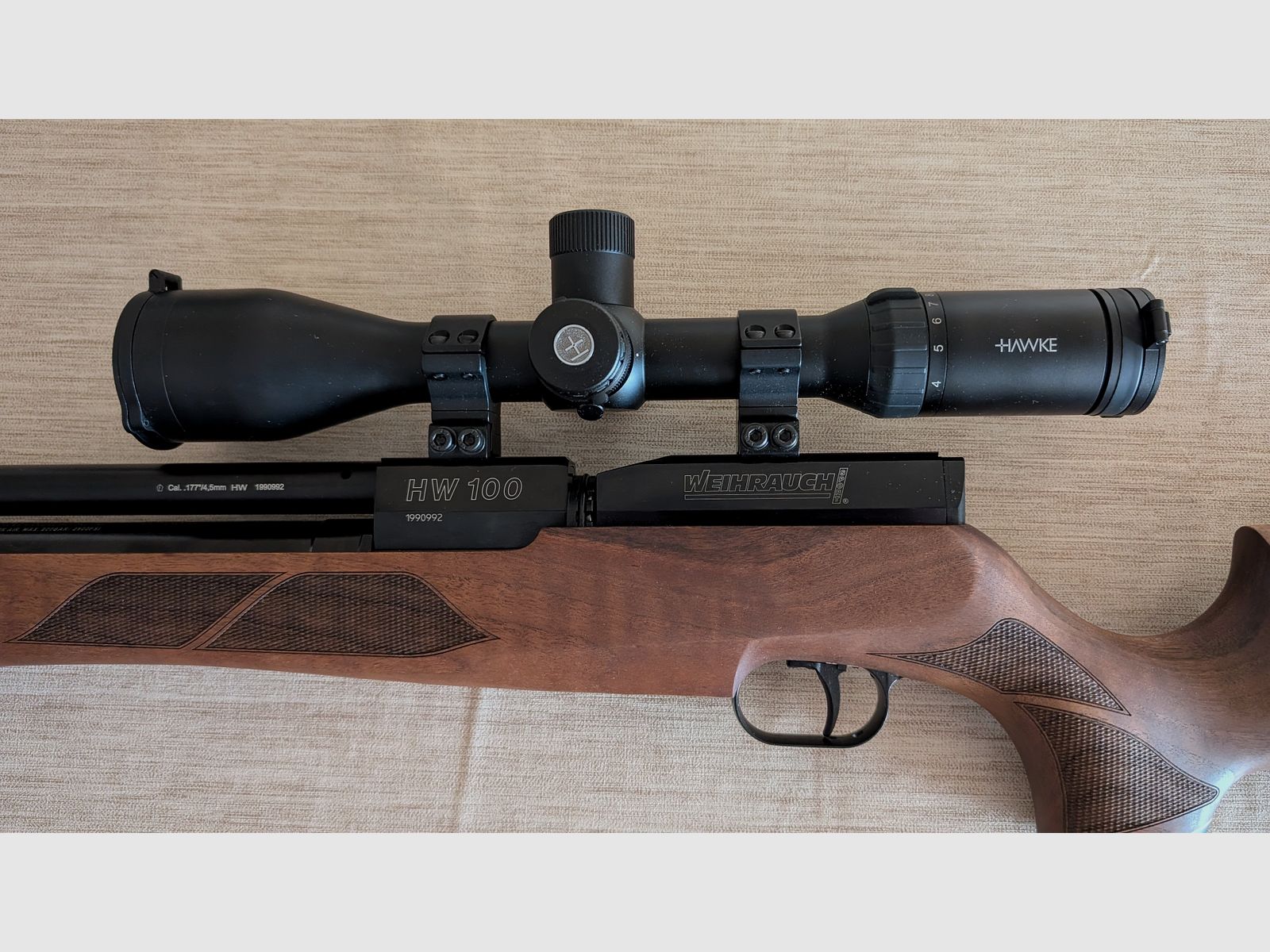 Weihrauch HW100 S F.S.B. 56cm extra long + scope (Hawke Airmax 30 WA SF 4-16x50 AMX IR) + bipod (MDT Oryx BiPod) + additional accessories + warranty