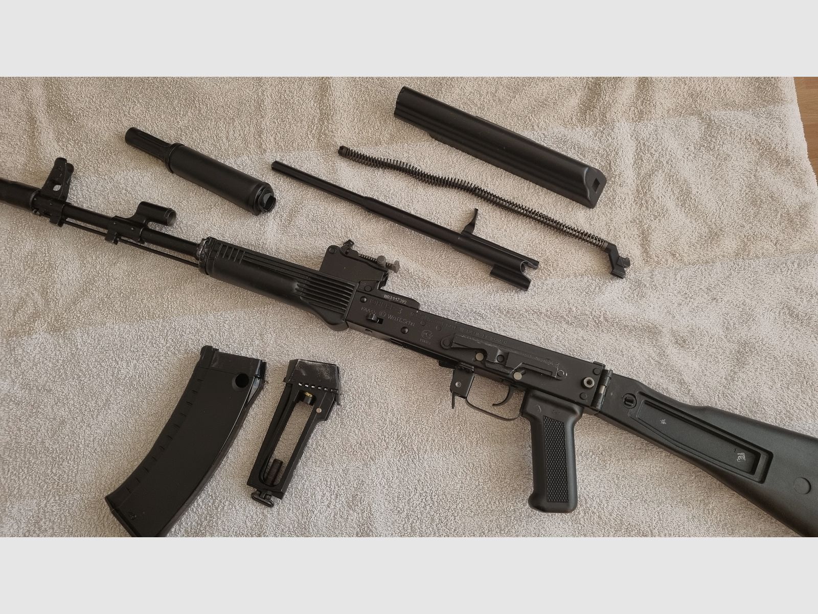 Izhmash YUNKER 3  (AK-74M)  Russische CO2 luchtgeweer uit originele onderdelen