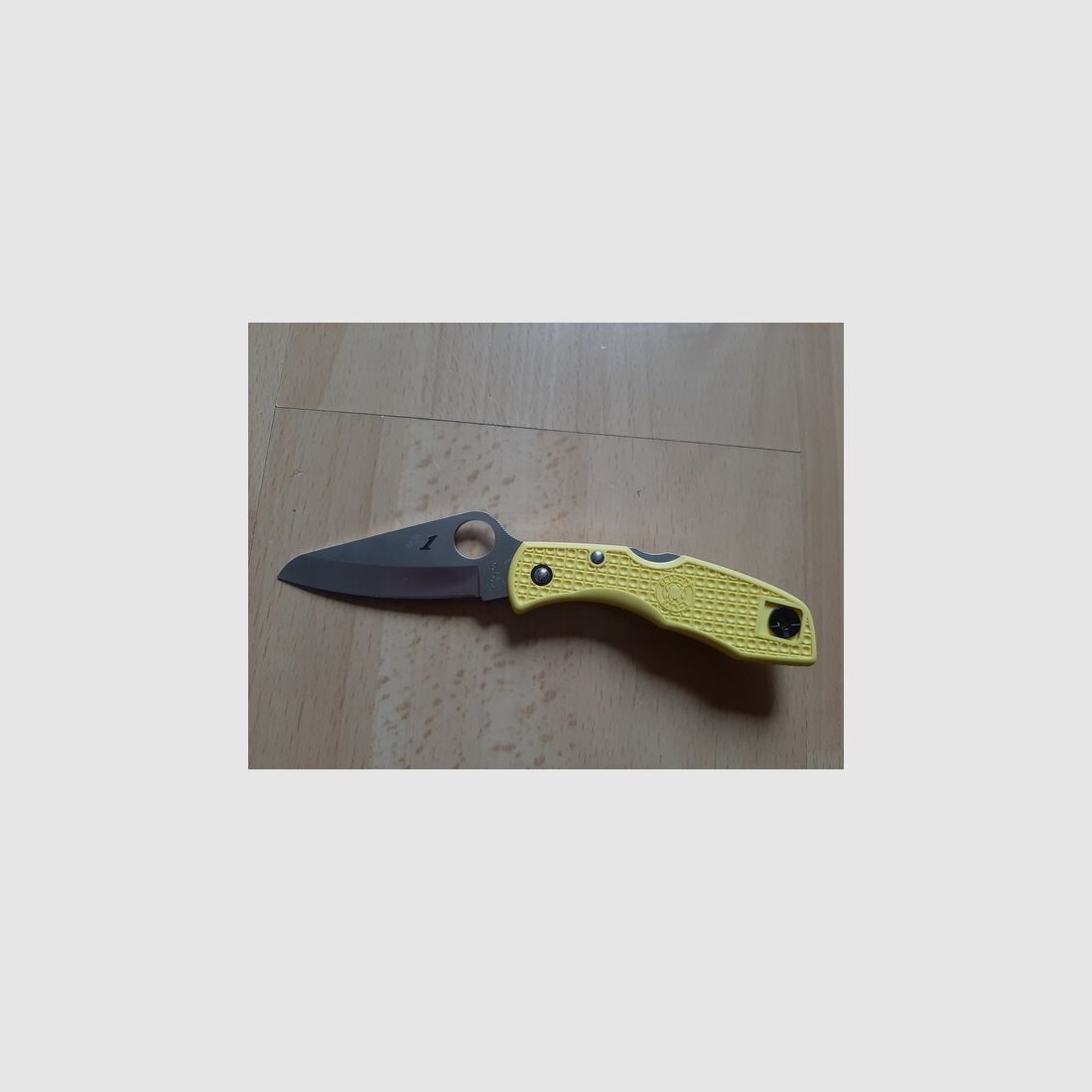 Spyderco Salt 2 Yellow
