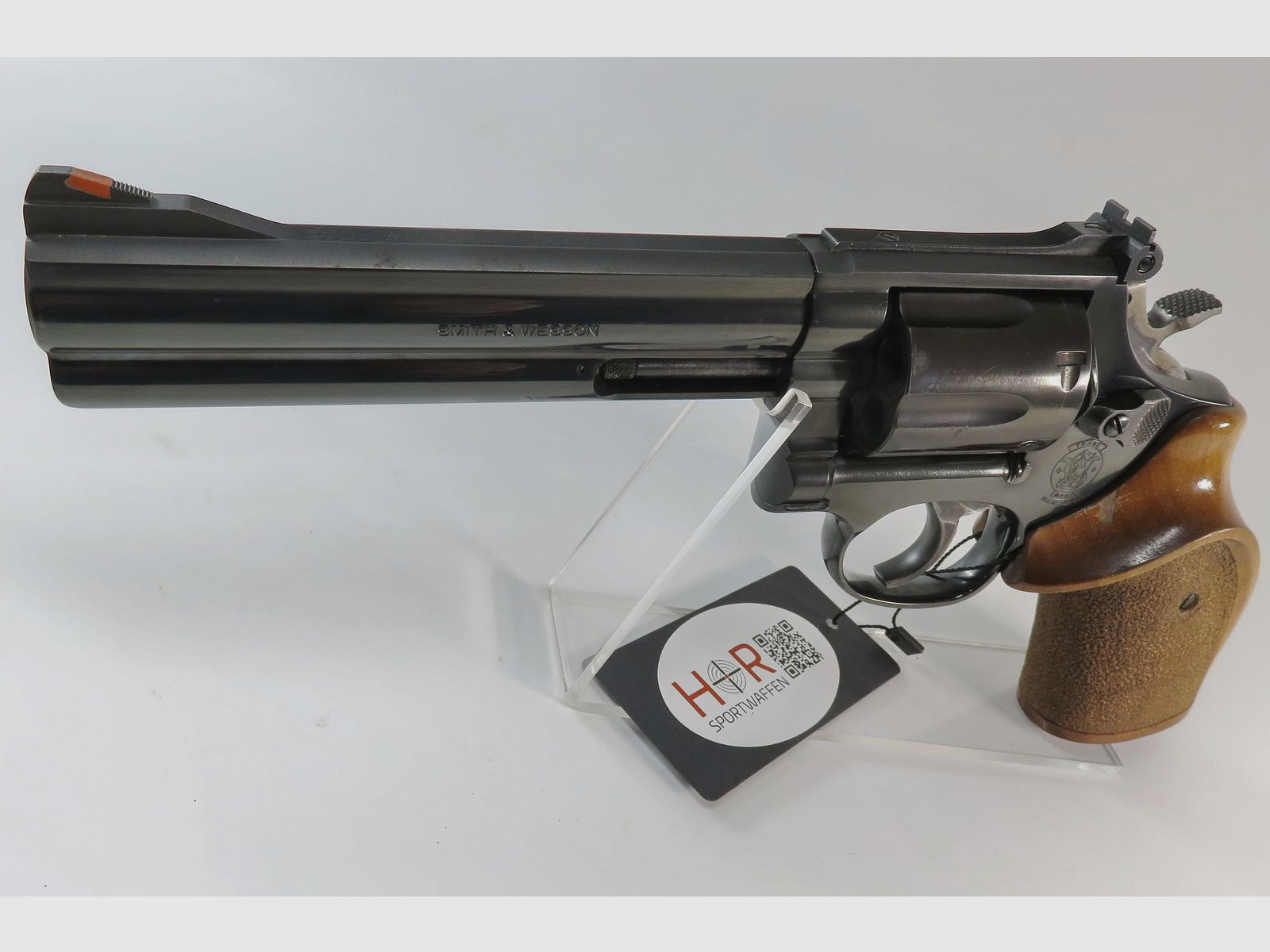 Revólver Smith & Wesson 586-2 | .357 Mag. | 6 pulgadas | pavonado | empuñadura Nill