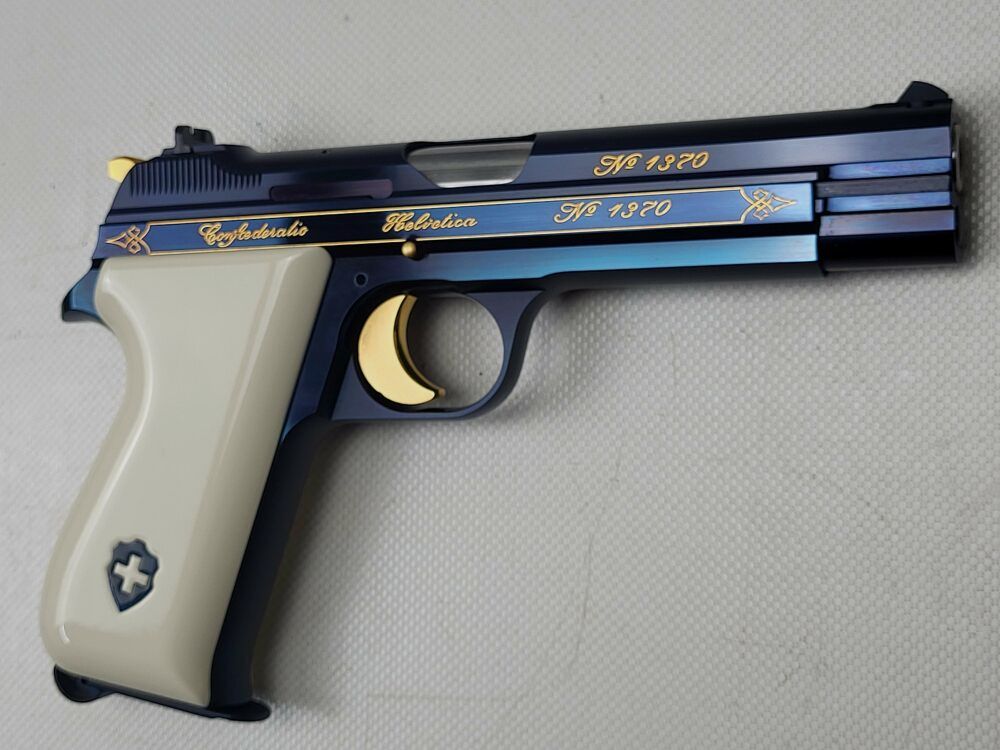 SIG Jubiläum P210-1 700 Jahre // P226 125 Jahre // P220 125 Jahre