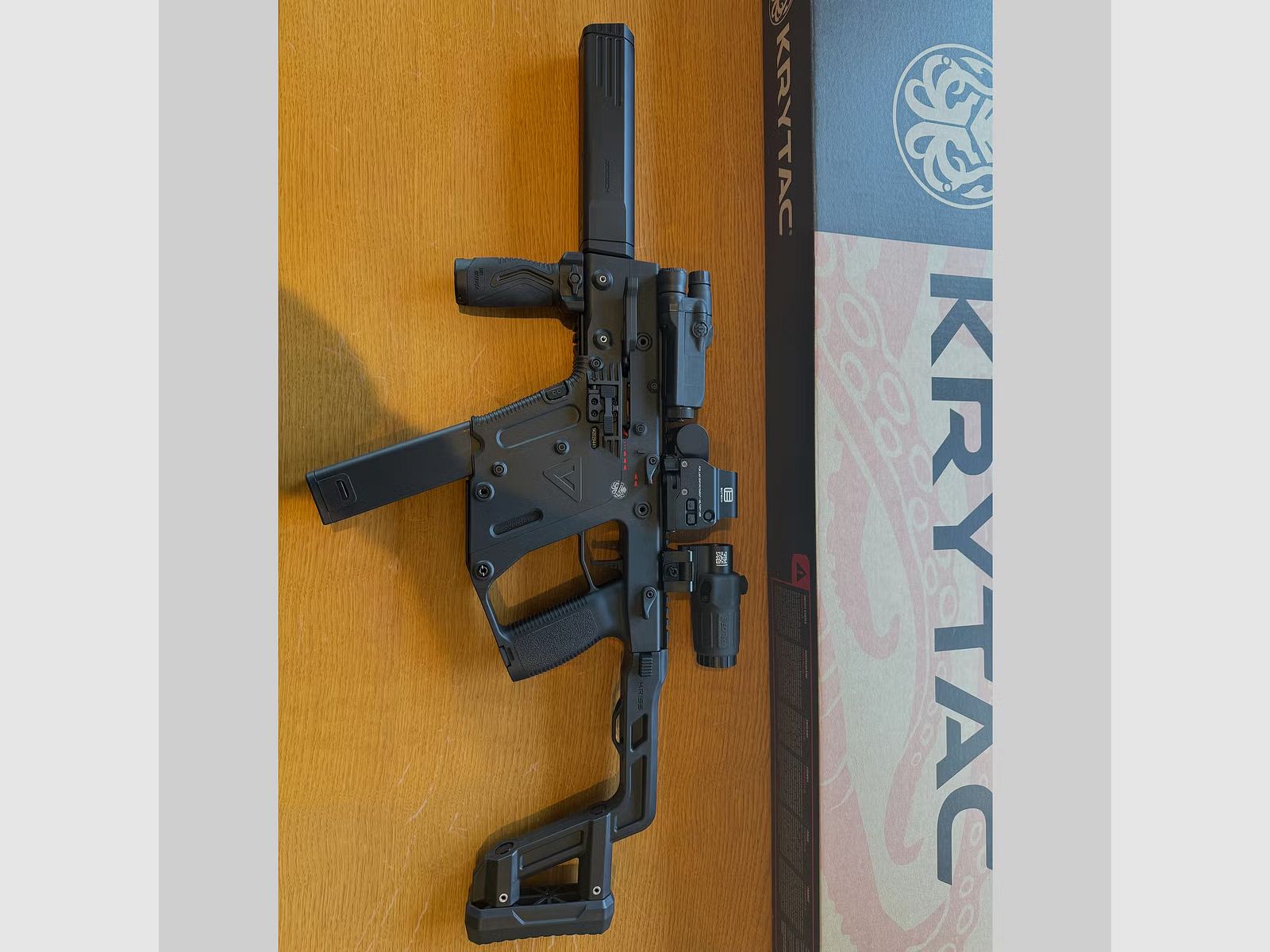 Krytac Kriss Vector Airsoft S-AEG (negro) + equipo