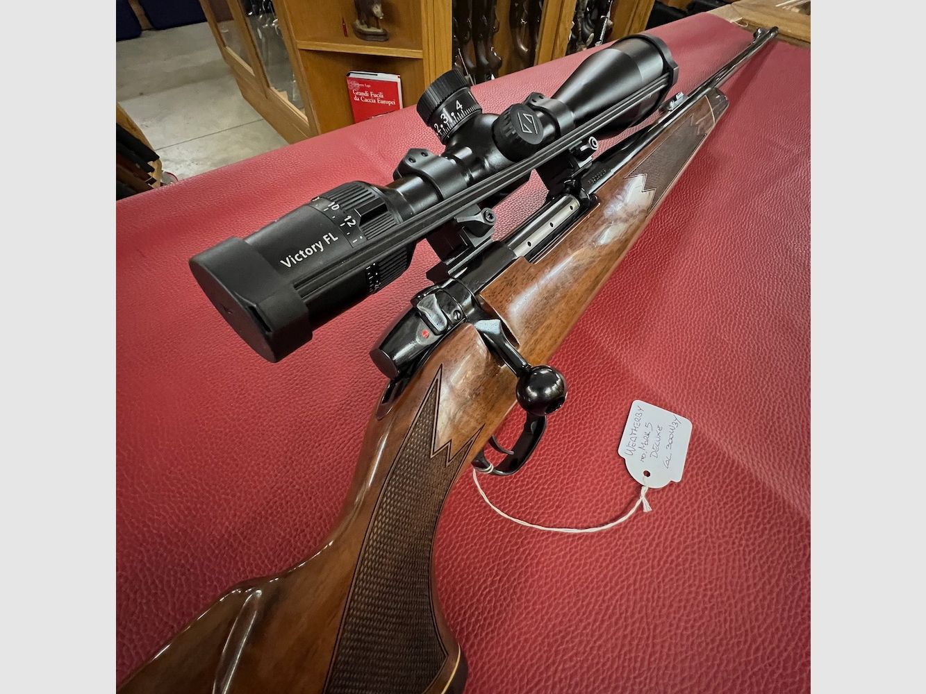 Weatherby Mark 5 Deluxe, Bild 19 von 19