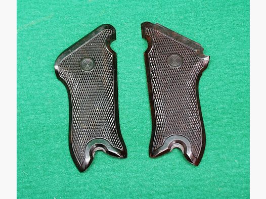 Grip panels for Luger 08 / P08