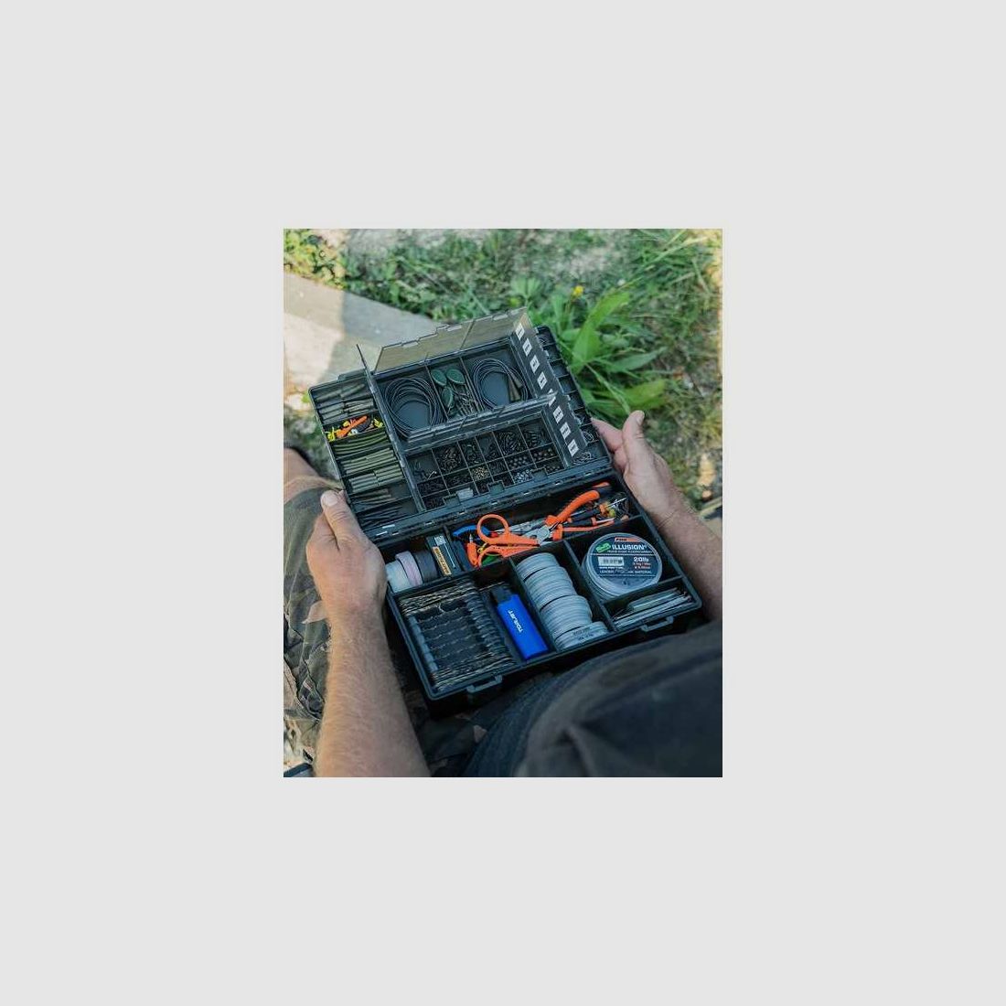 Fox Loaded Medium Tackle Box
