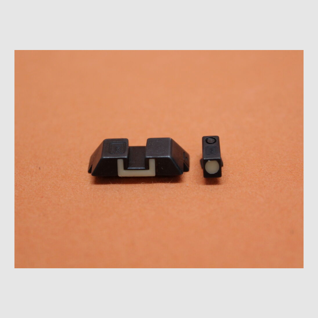 Glock Glock (Gen5): nachleuchtende Visierung feststehende Kontrastkimme 6,1/-Korn 4,1(Stahlausführung)