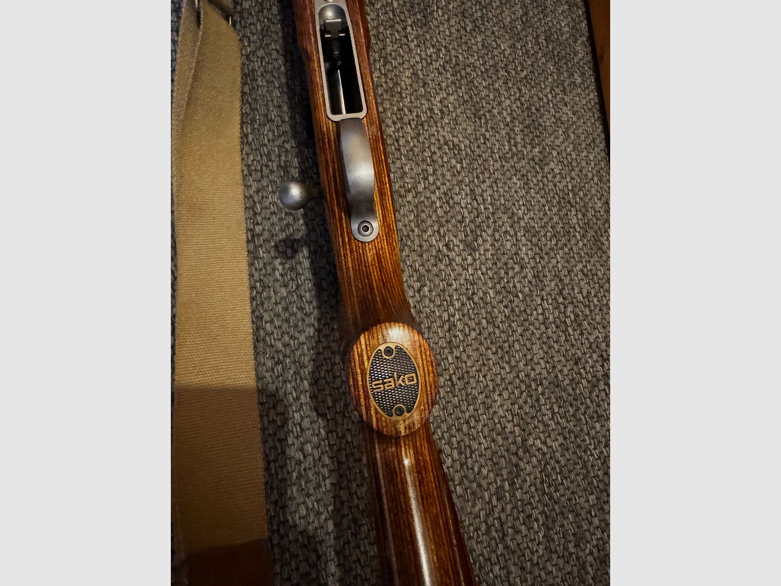 Sako 85 varmint laminated + Zeiss Duralyt  *top*