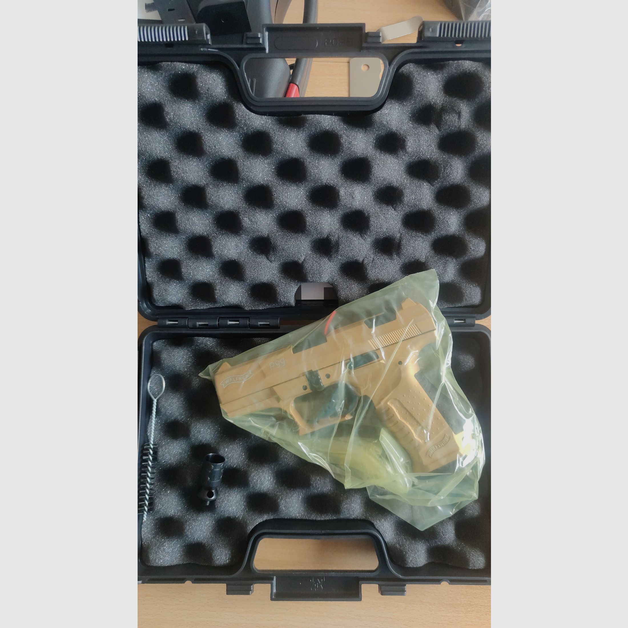 Walther P99 Glacier Gold 9 mm PAK neu 