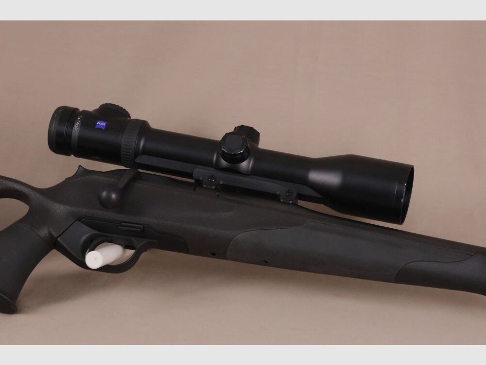 Blaser R8 Professional Success // Mit Zeiss V8 und Schalldämpfer!!