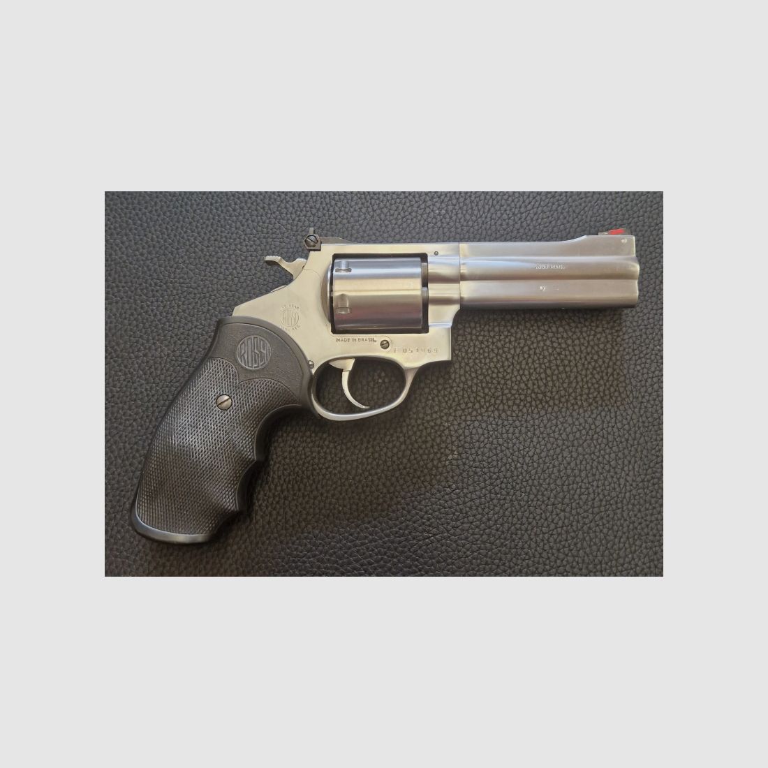 Revolver Rossi Amadeo Stainless Kal.357 Magnum