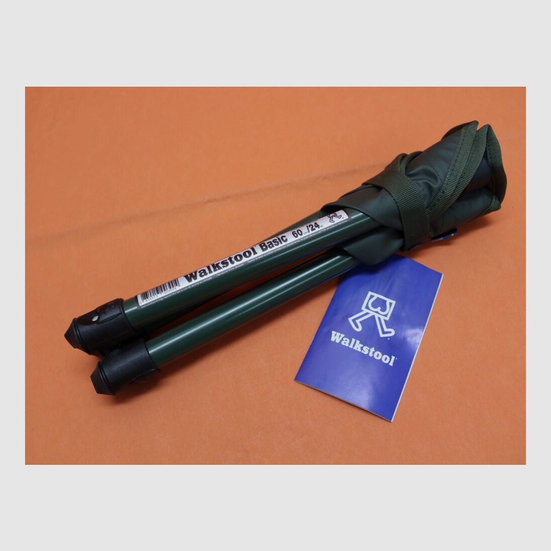 Walkstool Walkstool Basic : Chaise pliante à trois pieds de 60 cm avec des pieds télescopiques pour un transport peu encombrant