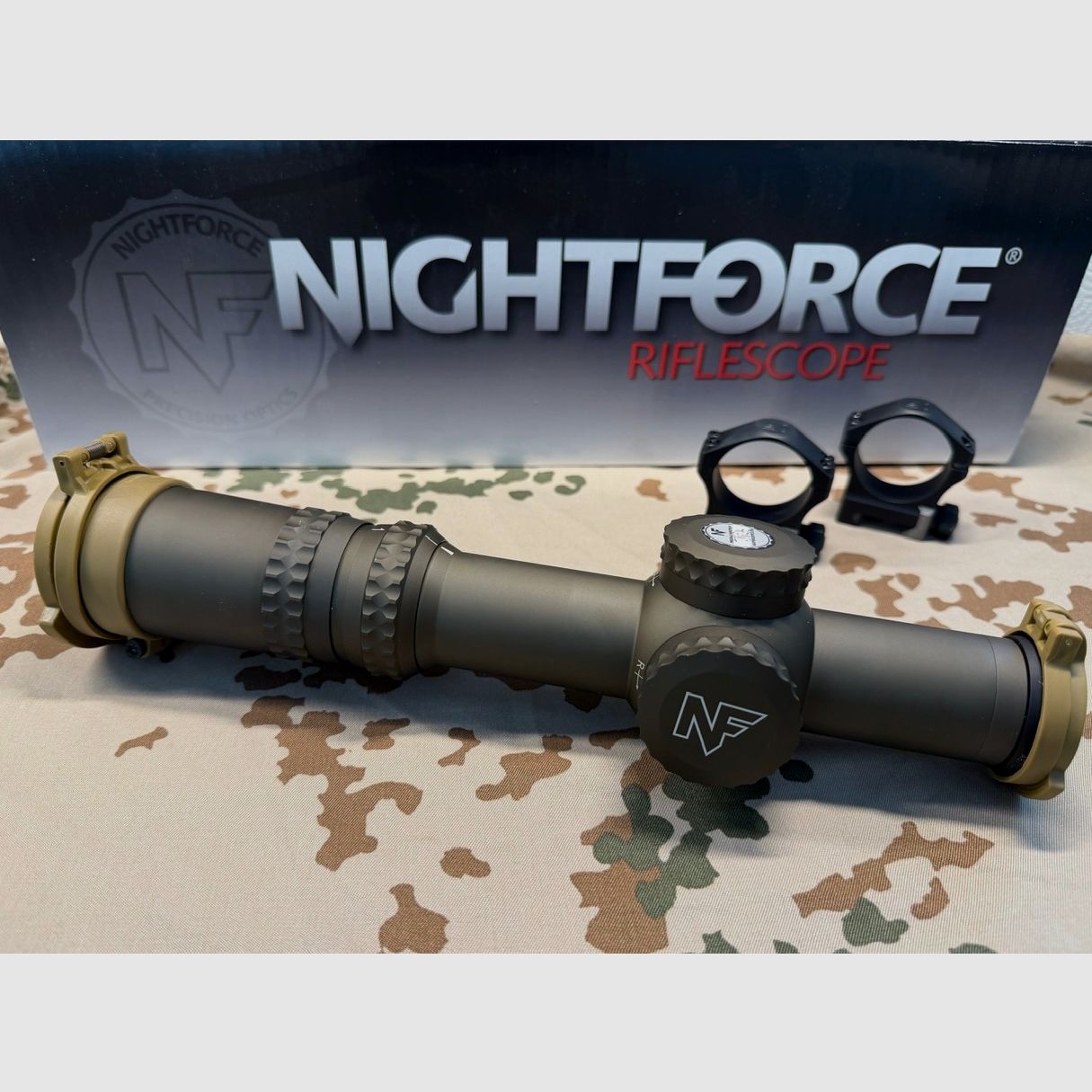 Nightforce ATACR 1-8x24 F1 FDE incluso montaggio anello Nightforce – Ottime condizioni