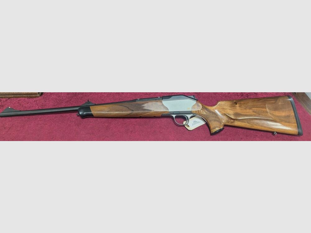 Blaser R8