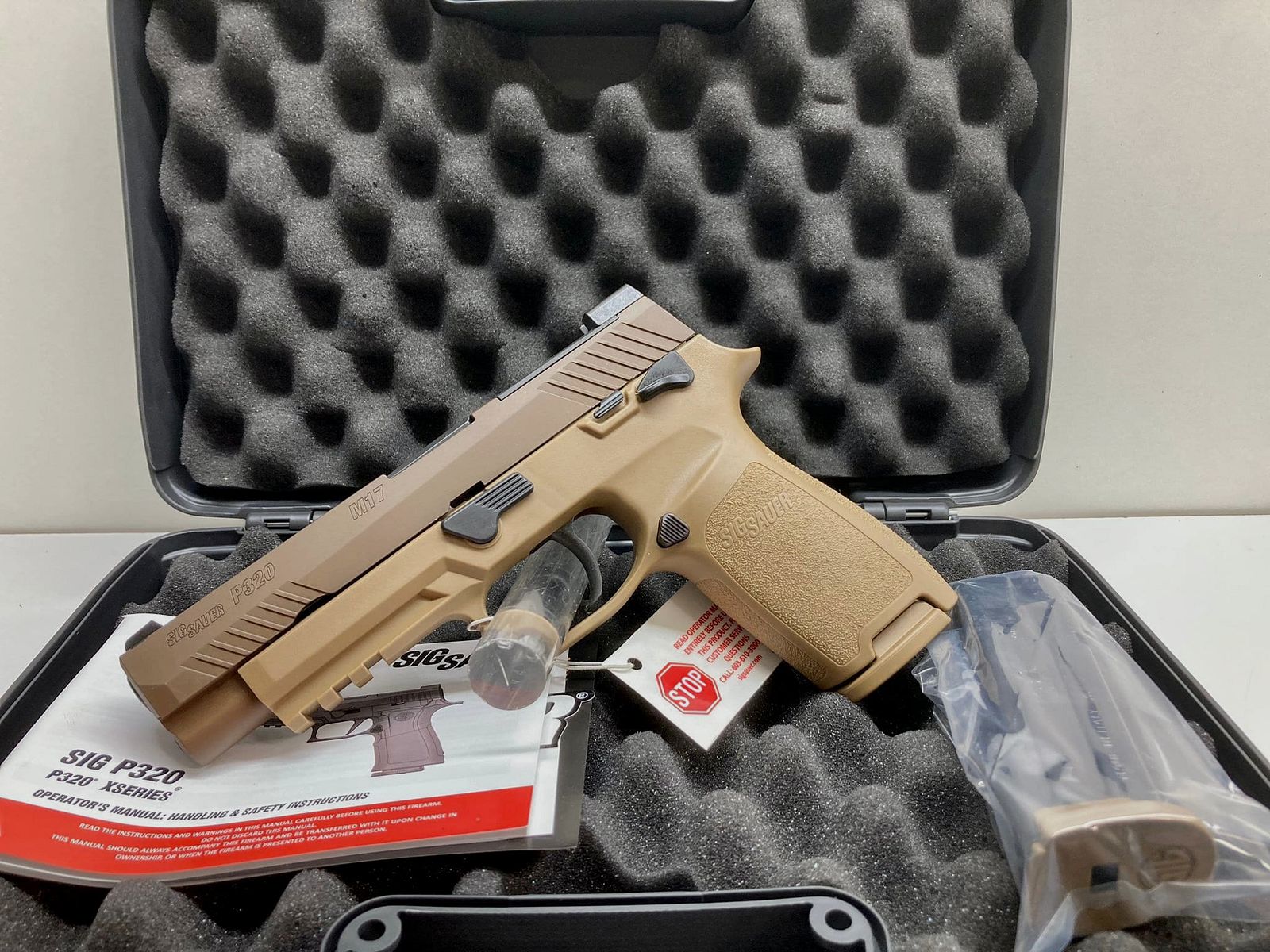 Sig Sauer P320 M17 Coyote OR