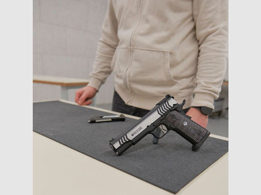 Ruger SR1911 Competition SLV BLK, Cal. 4,5mm; BB Co2; 2 J; 19 colpi, immagine 18 di 20