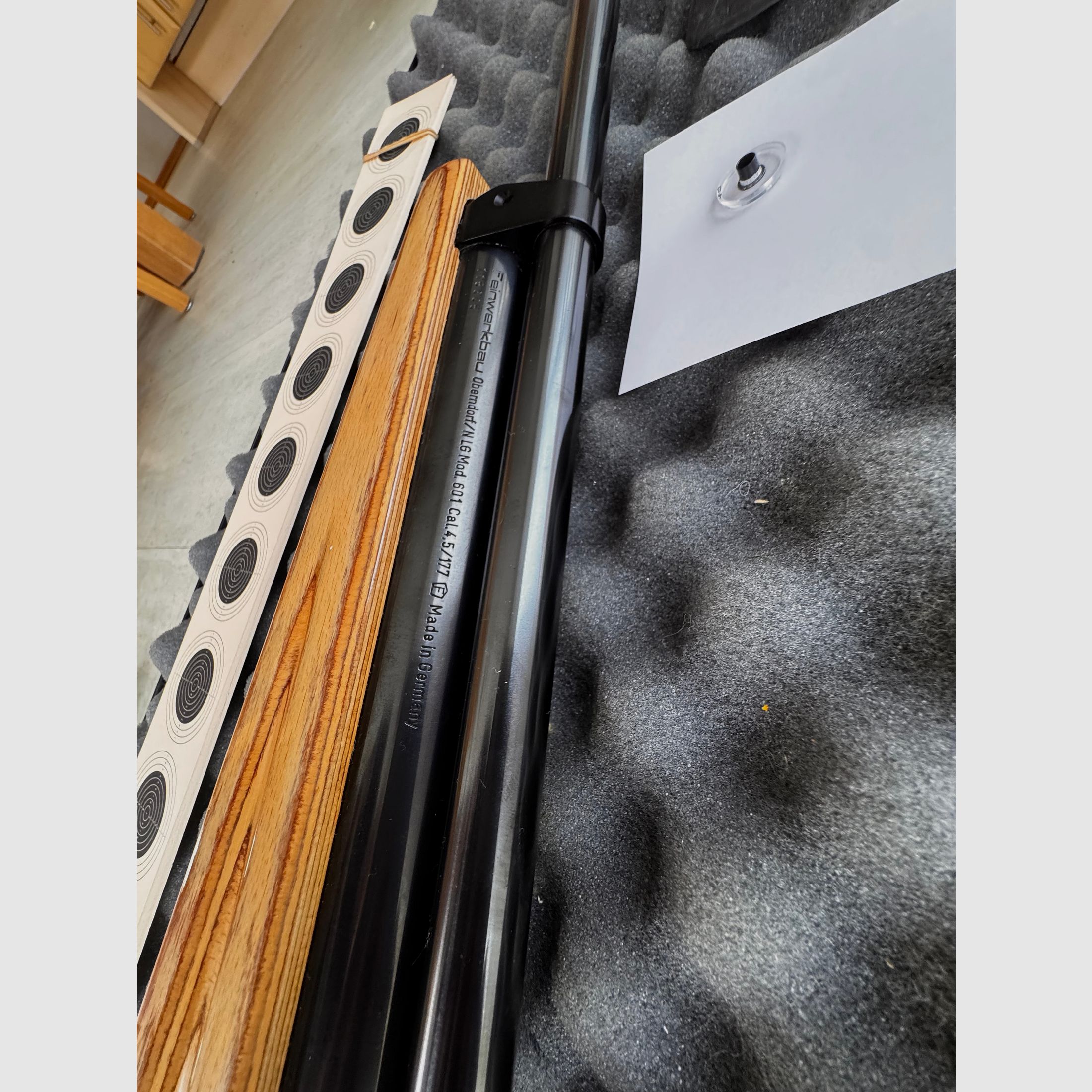 Feinwerkbau Mod.601 generalüberholt, Anschütz Schaftkappe und Gewehrkoffer
