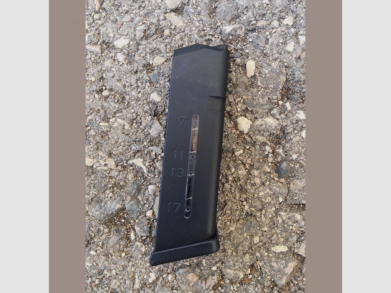Glock 17 Magazin 17Schuss in Kal. 9mm Para, Bild 2 von 2