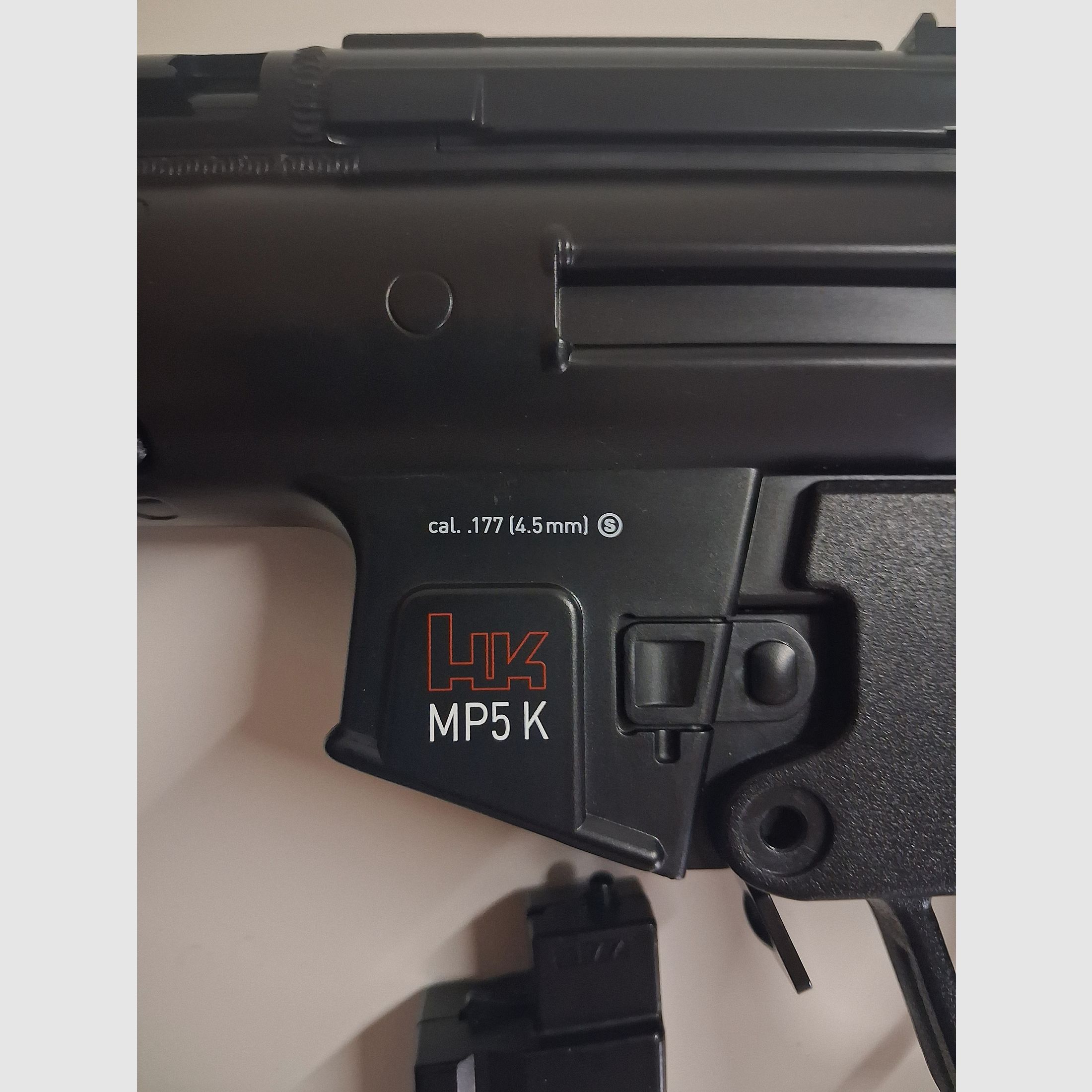 Heckler & Koch MP5 K-PDW CO2 Airgun 4.5 mm BB – Blowback