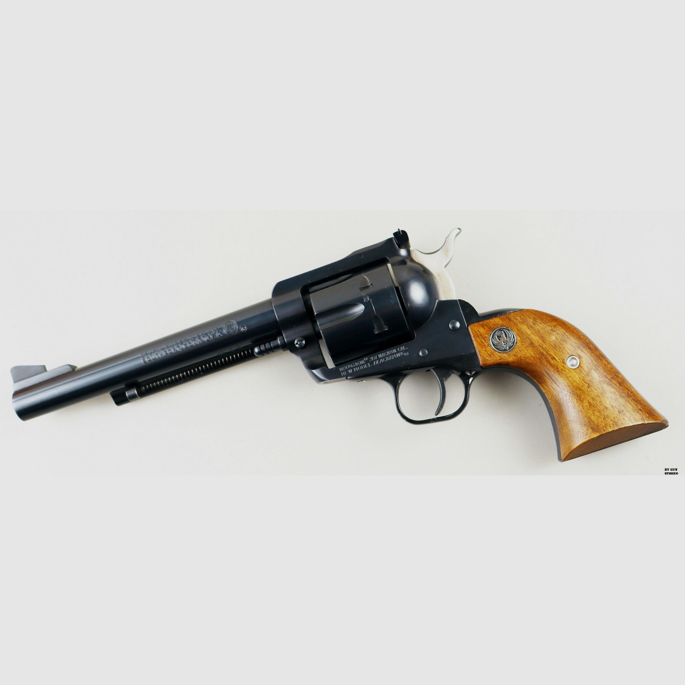 Revolver Ruger mod. New Model Blackhawk cal. 357 mag. matr. 33-90825, immagine 2 di 12