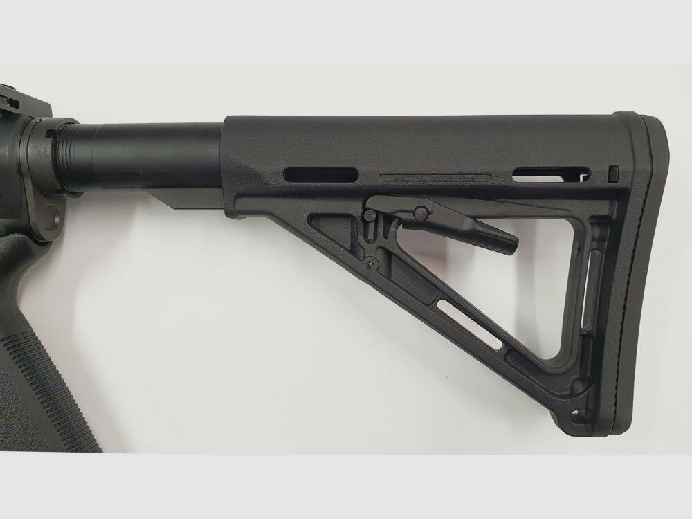 Rifle semiautomático Savage SAVAGE MSR15 RECON 2.0 cañón 16,75" / 426mm .223 Rem cargador de 10 disparos