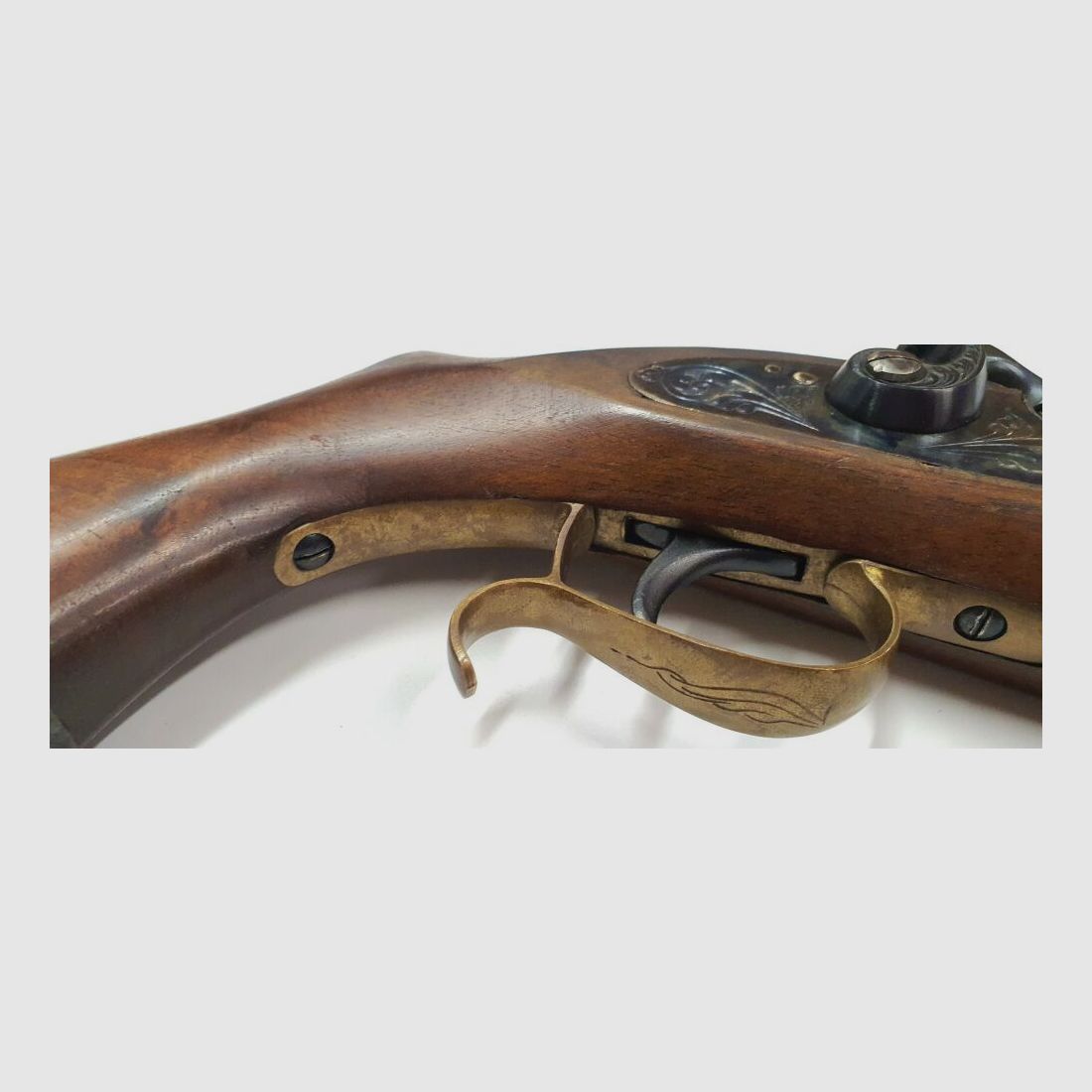Pistola a percussione Mendi
