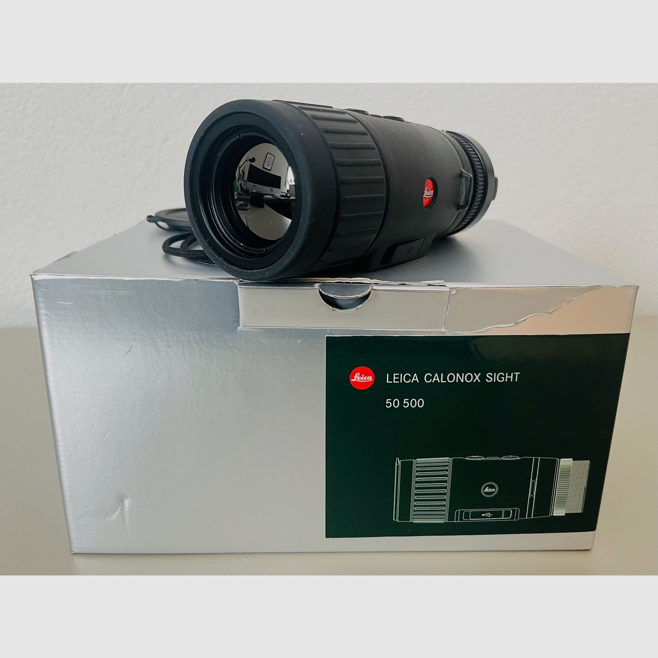 Leica Calonox thermal imaging attachment device