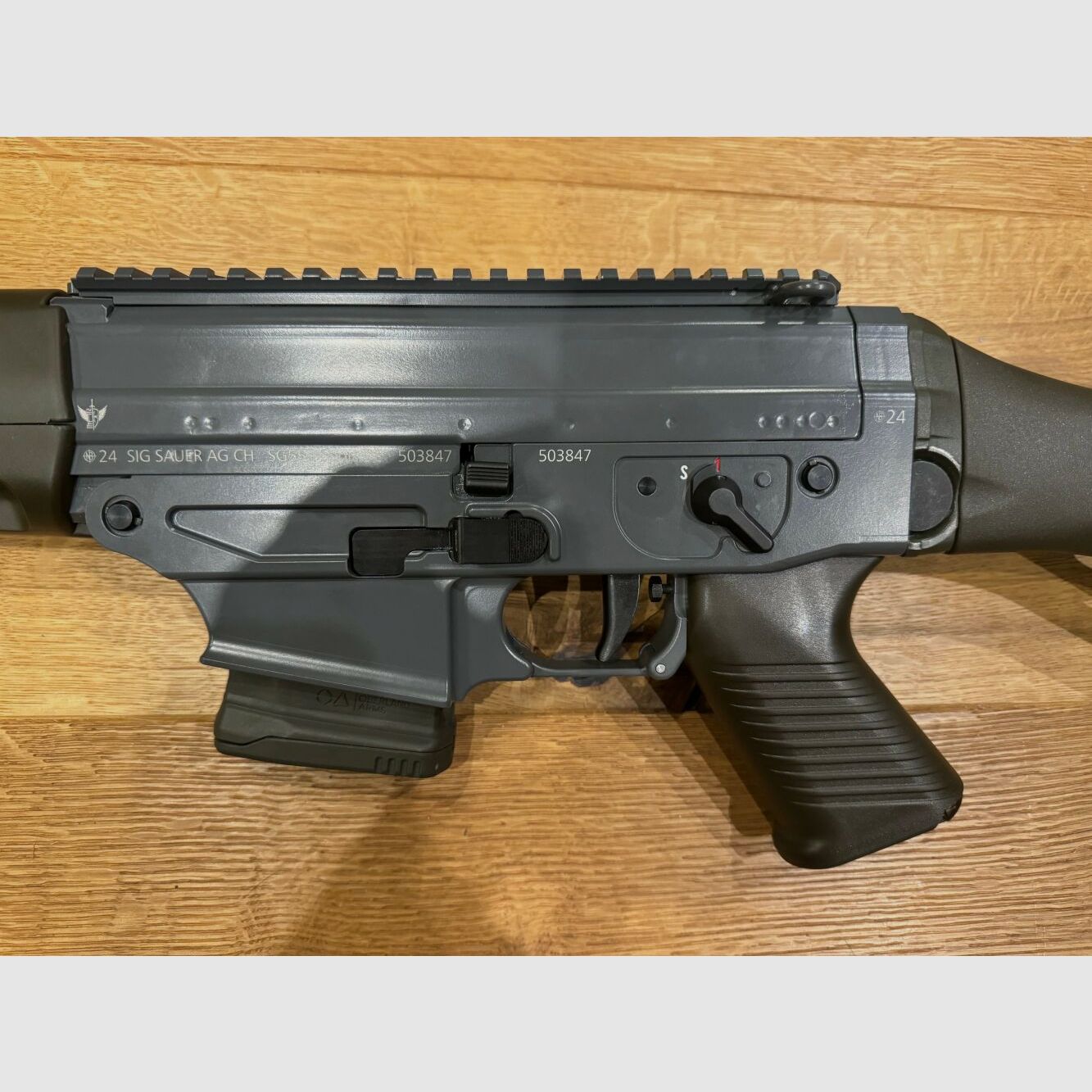 SIG SAUER Schweiz SG 553 AL SPORT US, Grau-Grün