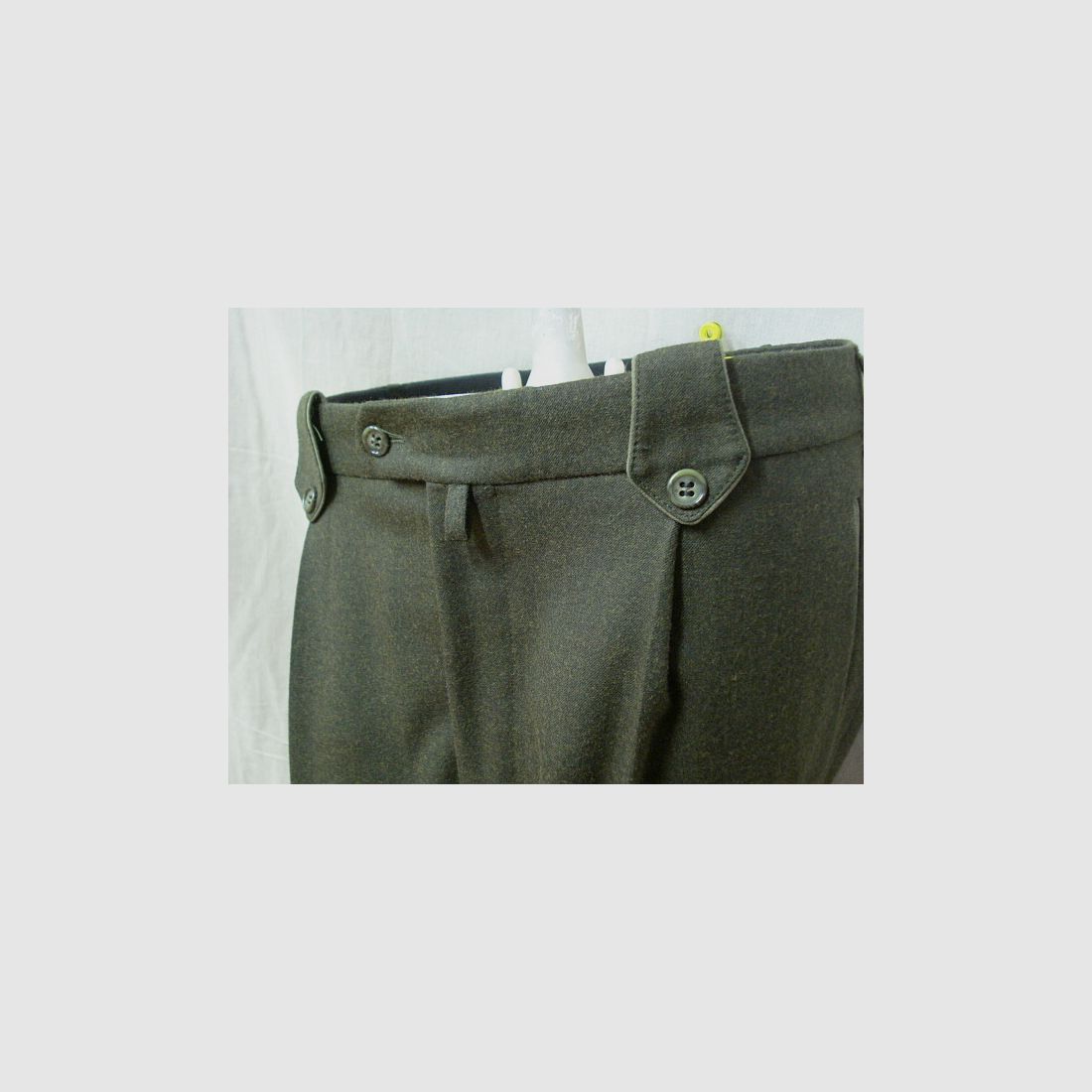 Tuxedo trousers - with contrasting pockets