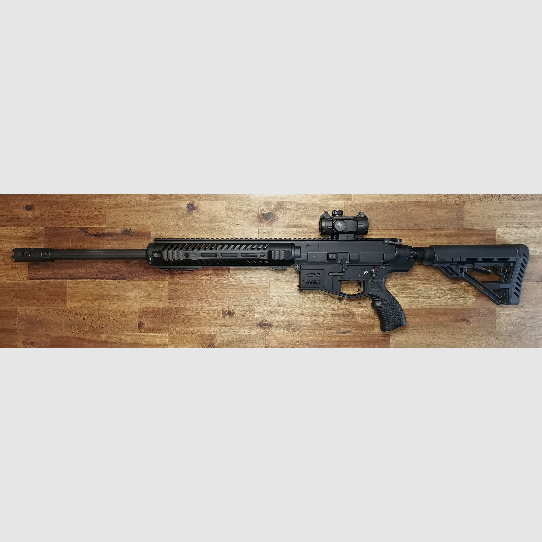 UTAS XTR-12 + 8 magazine