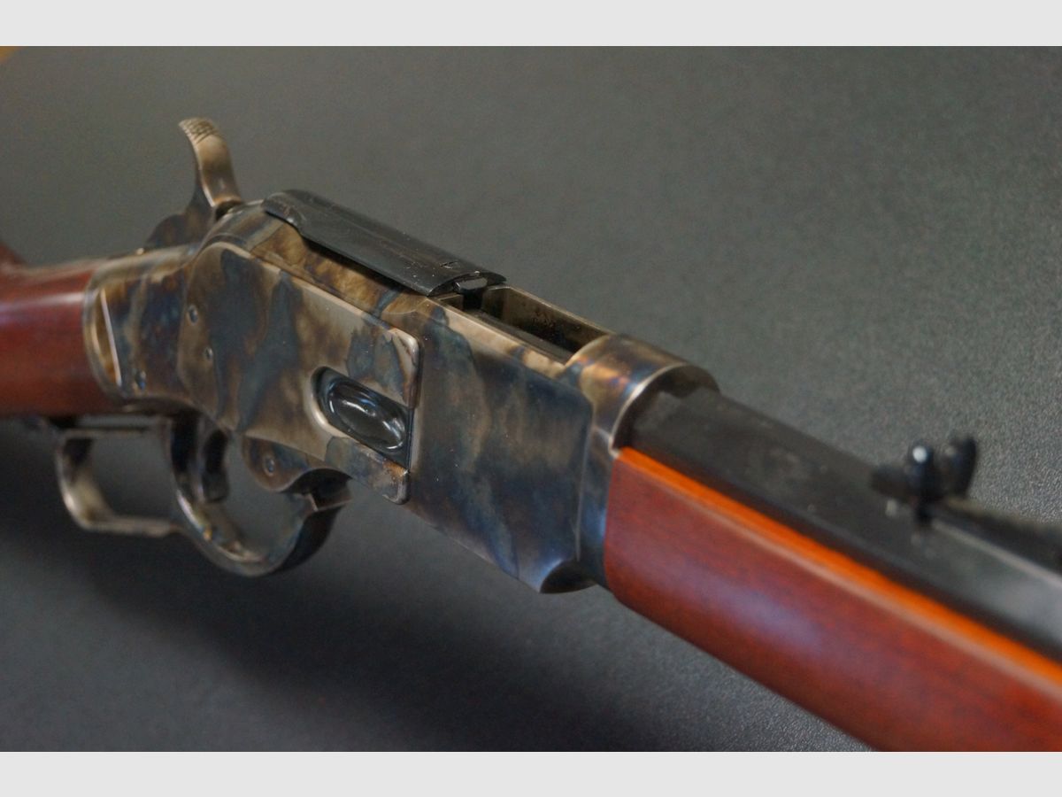 Uberti 1873 Sporting Rifle 0242, Bild 7 von 8