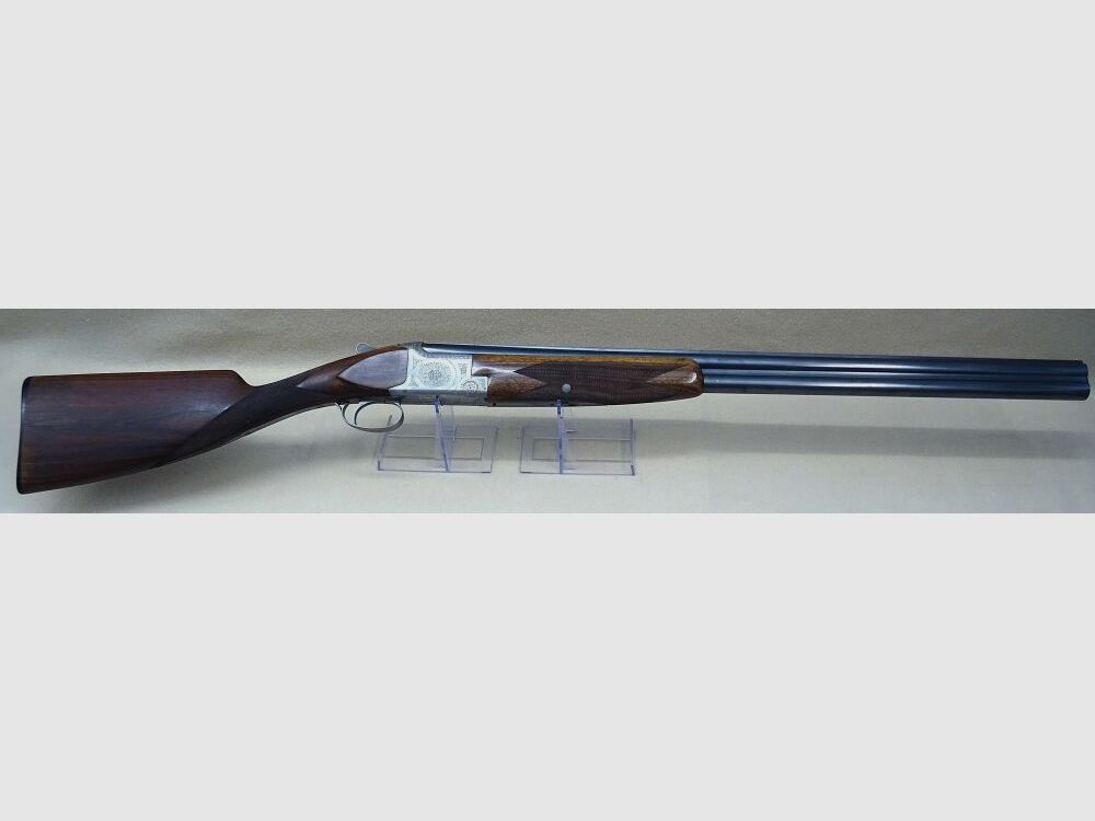 FN B 25