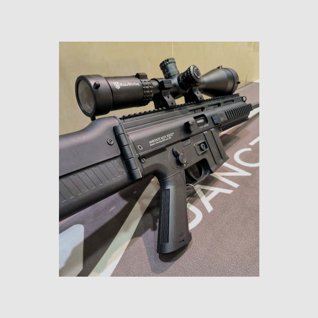 Carabine ANSCHUTZ MSR RX22 cal. .22 LR + lunette de visée NIKKO STIRLING Targetmaster 6-24x56, image 2 sur 4