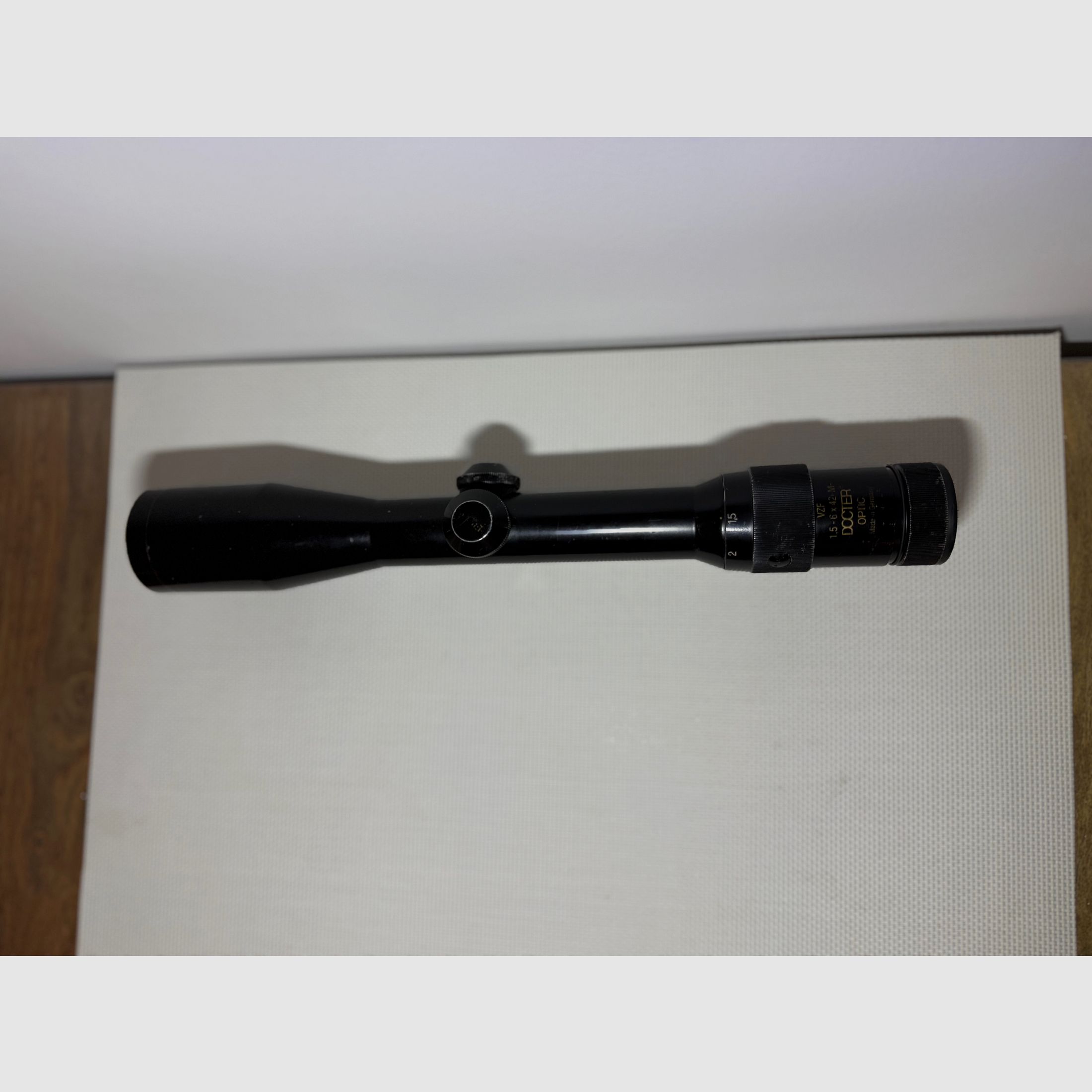 Telescopio Docter Optic 1,5-6x42