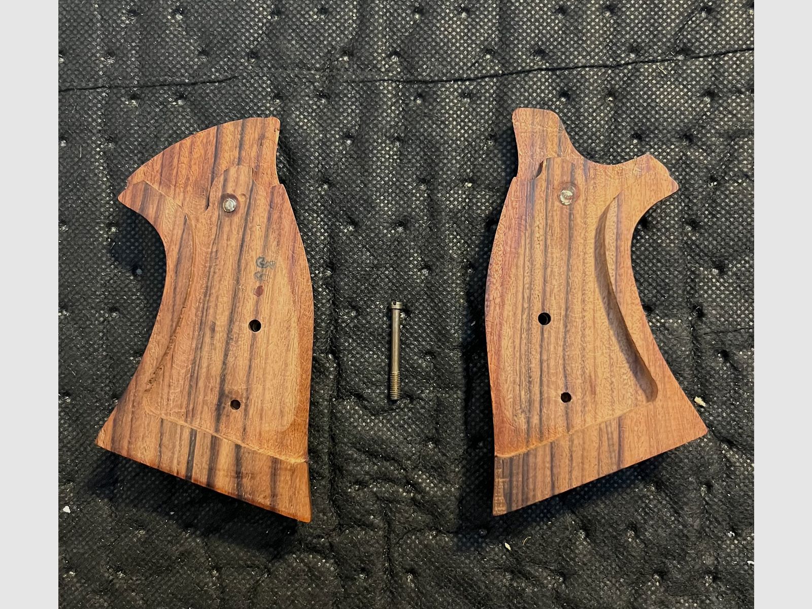 Originele Smith & Wesson houten grepen voor 586/686 K/L frame Square Butt
