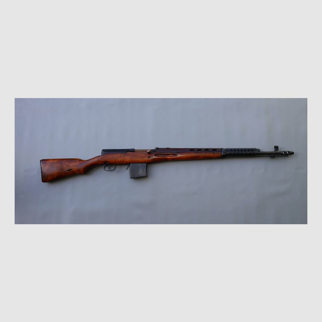 Tokarev SVT-40