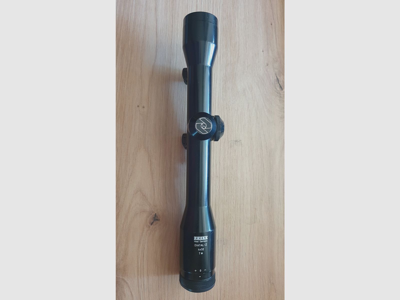 Zeiss Diatal-Z 4x32 on Blaser saddle mount reticle 4, almost as new