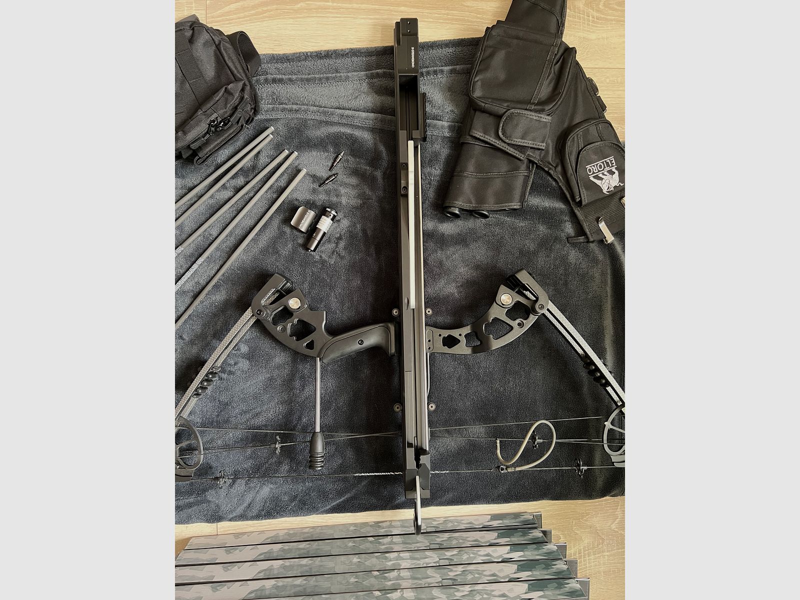 022 Fenris Set con Greyback