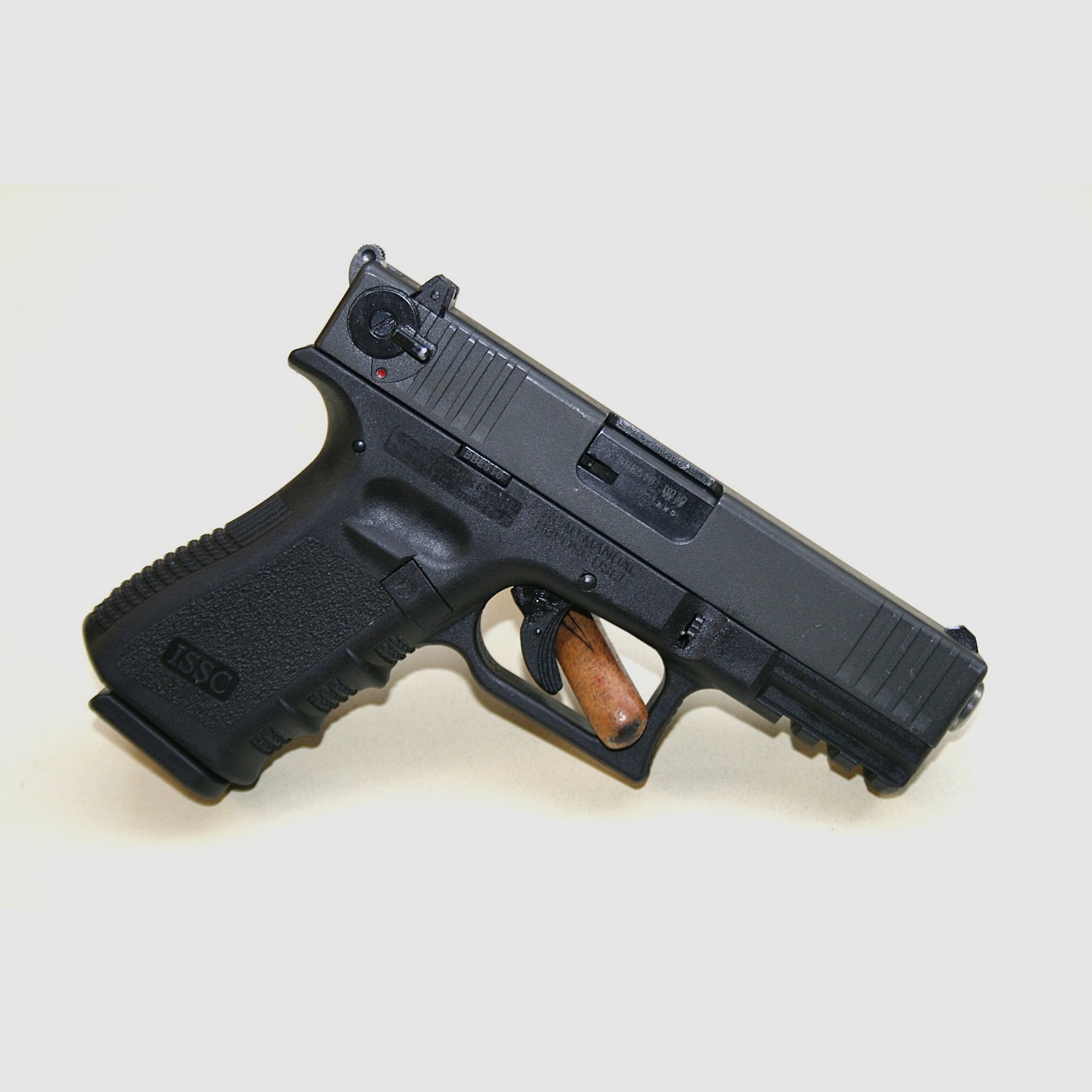 Pistola ISSC M22 – .22Lr (USATO), immagine 3 di 8