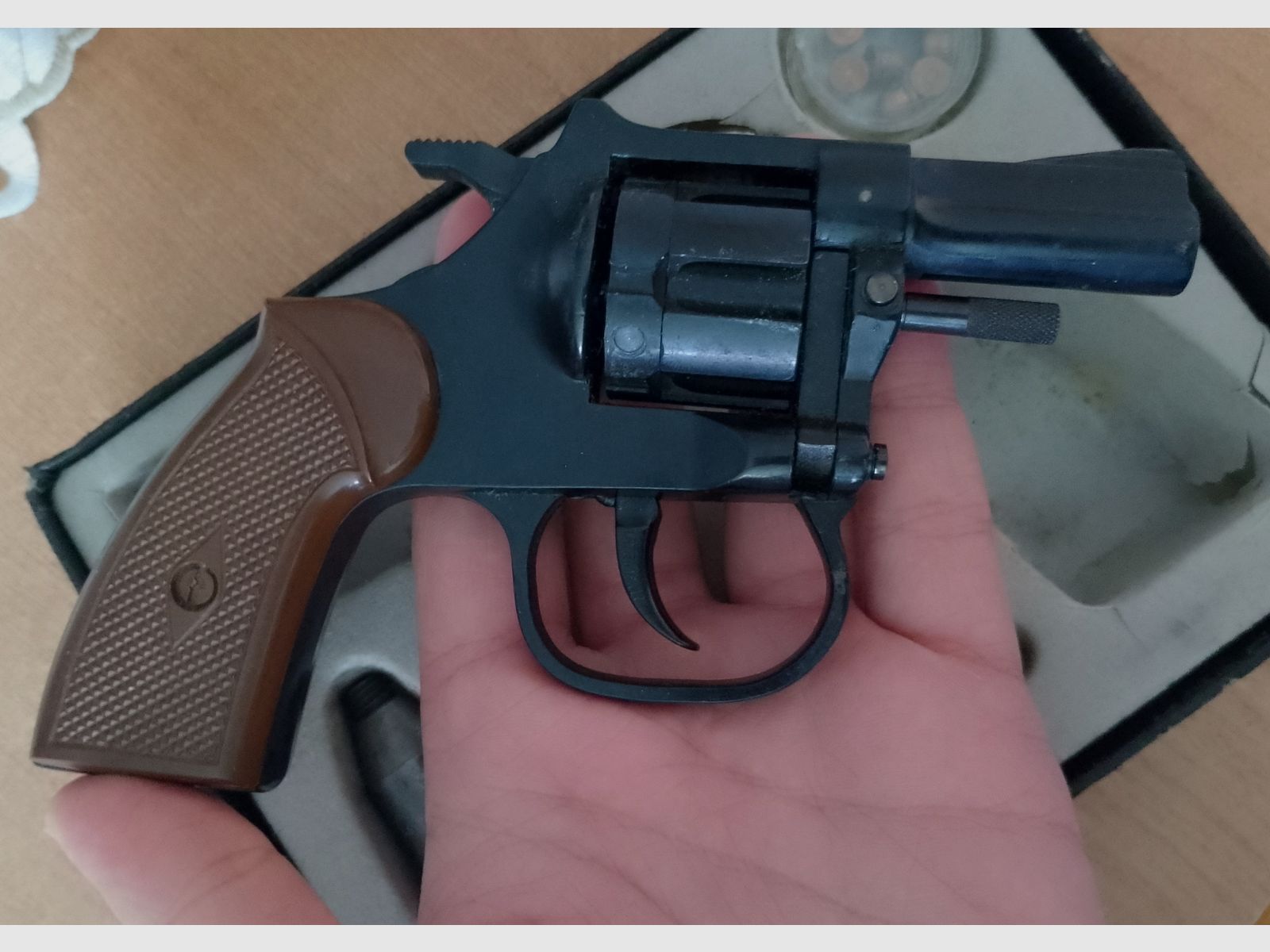 Cuno Melcher ME 86 w kal. 6 mm Knall z kielichem wystrzałowym!