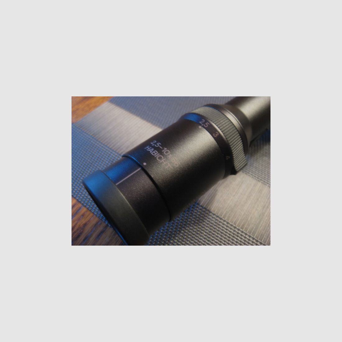 FAST NEUWERTIGES Swarovski Habicht 2,5-10x56 Schiene und EAW(?)-Schwenkmontage sowie Absehen-4 ! KEIN ZEISS-Blaser-Sauer-Mauser-Kahles Z4-Z6-Z8